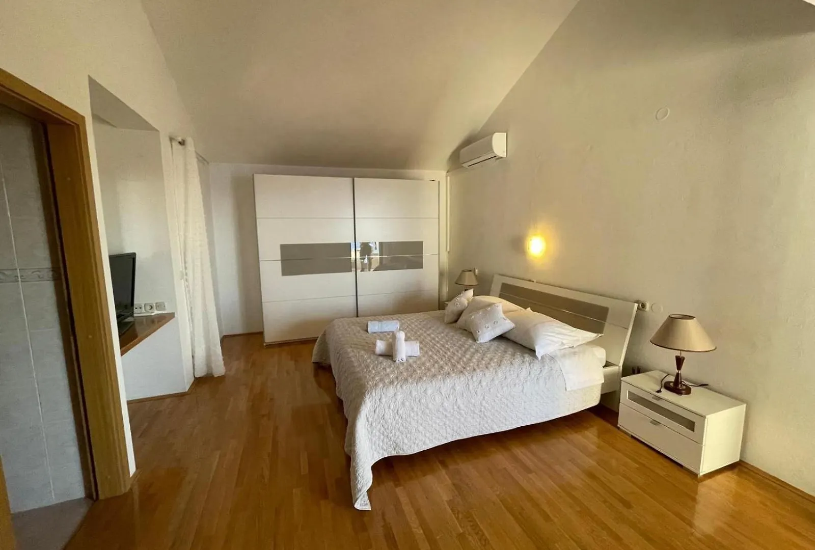 Apartment Lucille Kali